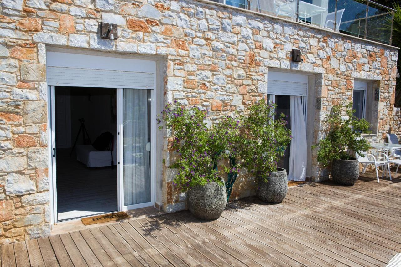 Axion Esti Apartments Skopelos Town Exterior photo