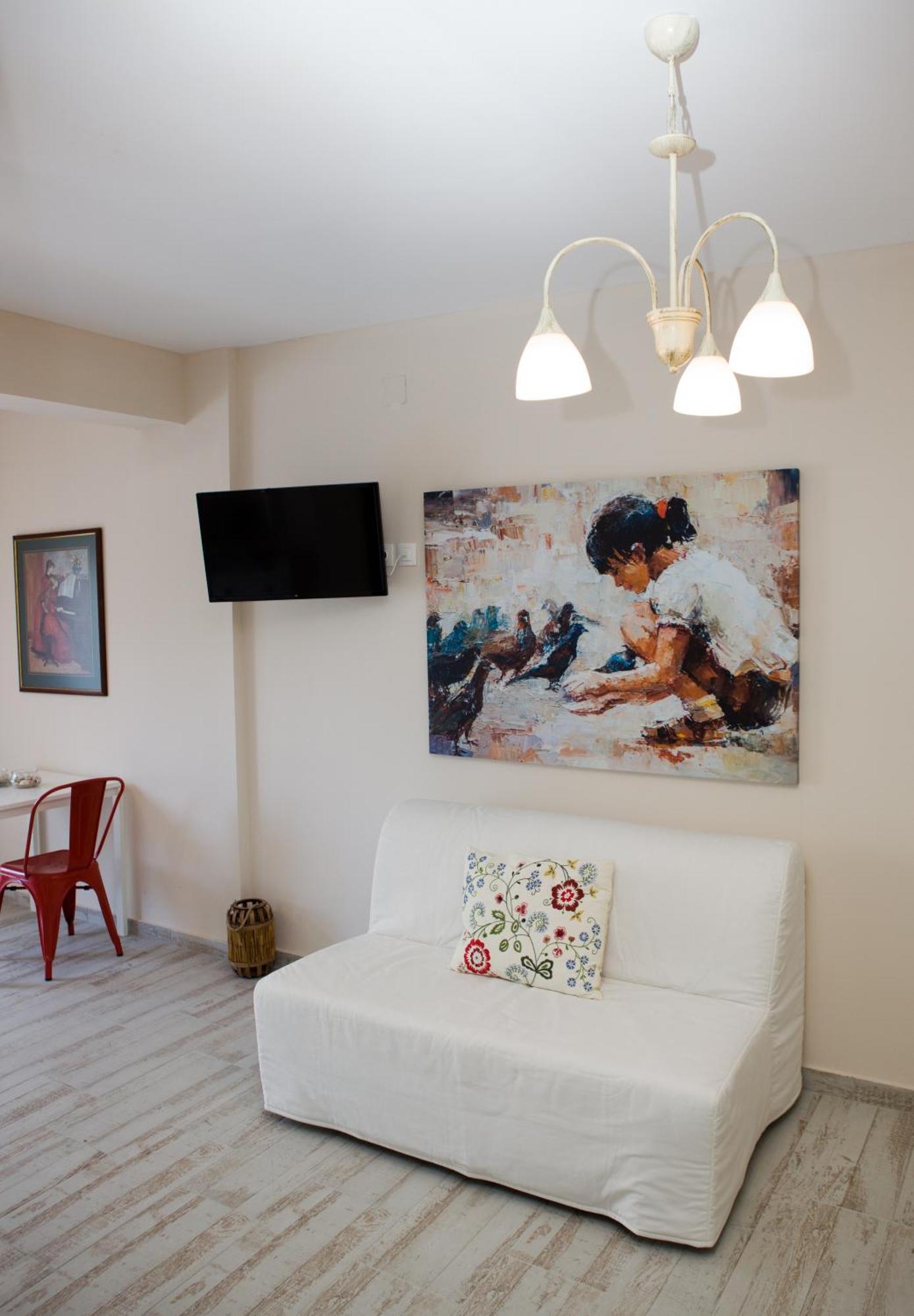 Axion Esti Apartments Skopelos Town Exterior photo
